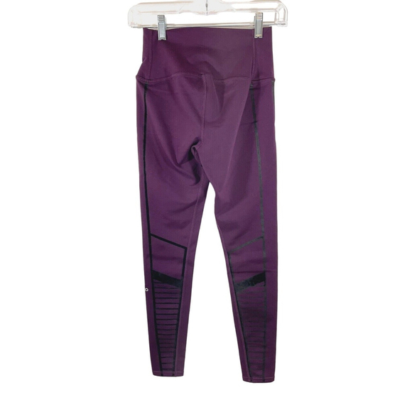 ALO Yoga High Waist Flocked Moto Legging in Black Plum XS - Picture 4 of 10